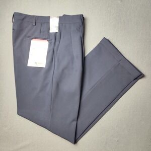 Haggar Pants Mens 34x32 Navy Comfort Equipped Stretch Pleated Wrinkle Free New